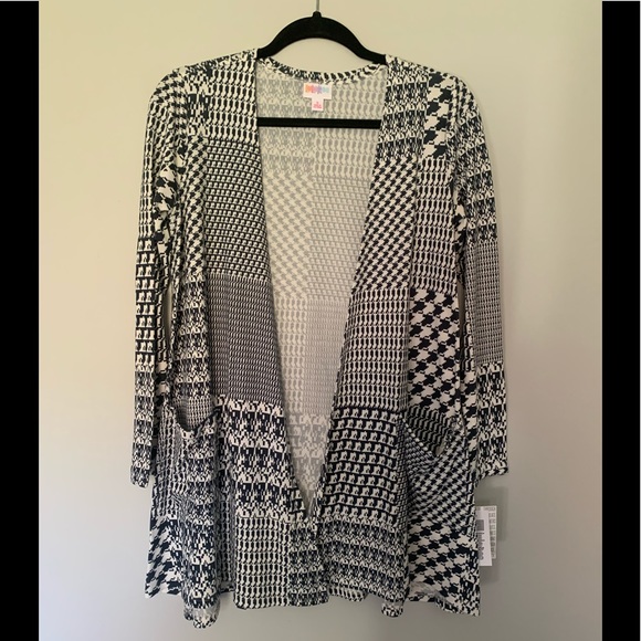 LuLaRoe Sweaters - NWT LuLaRoe Caroline Cardigan Sz S